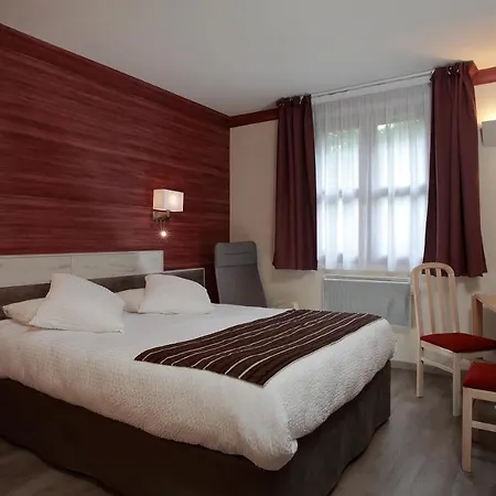 Logis Le Luth Hotel