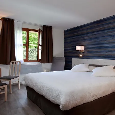 Hotel Logis Le Luth Mirecourt