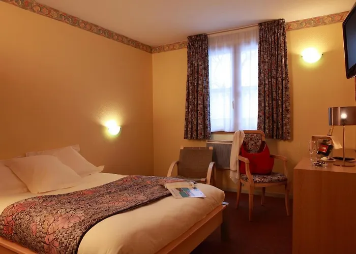 鲁斯之家酒店 米尔库尔