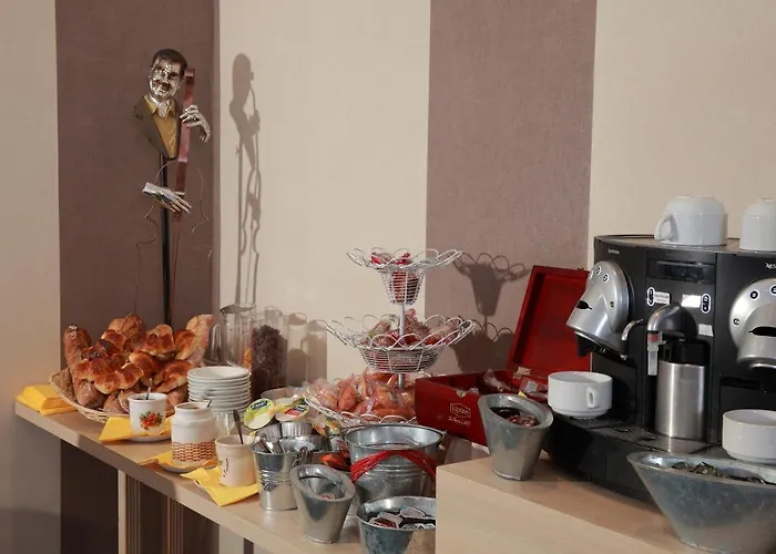 鲁斯之家酒店 酒店 米尔库尔