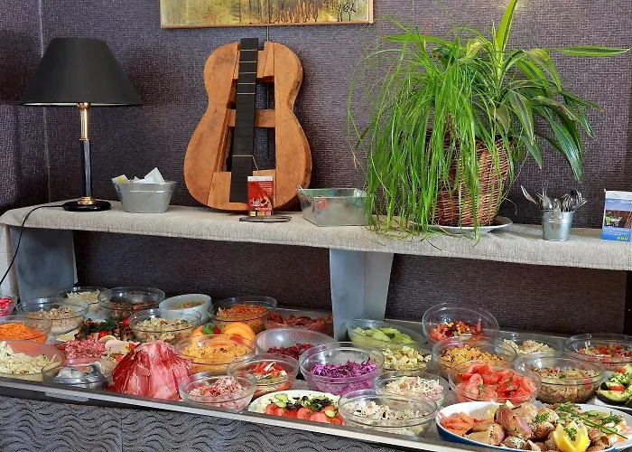 鲁斯之家酒店 米尔库尔