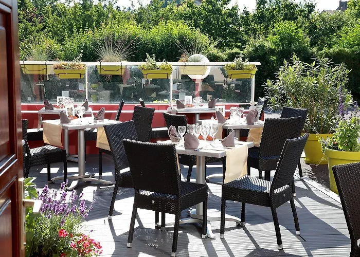 鲁斯之家酒店 2* 米尔库尔