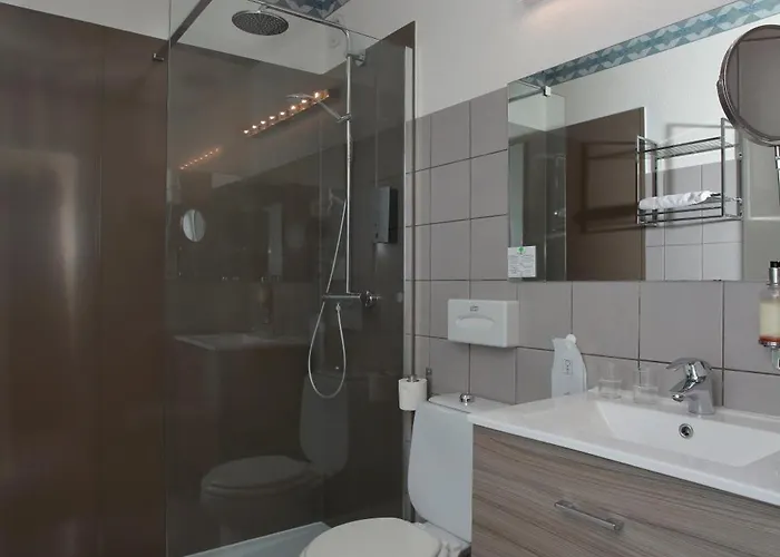 鲁斯之家酒店 酒店